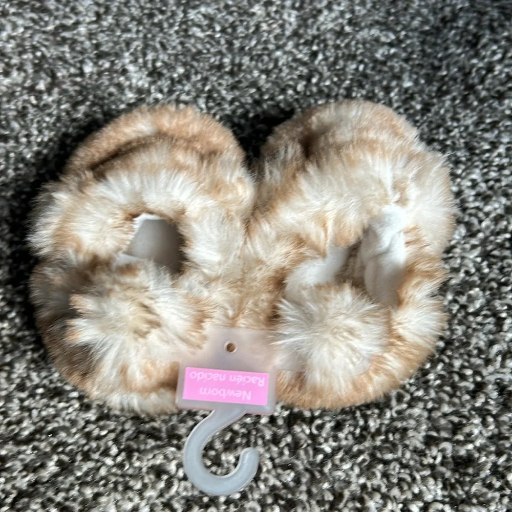 Carter's “Just One You” Bear Faux Fur Baby Booties Size 0
